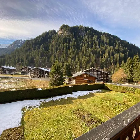 Apartment Calme A Avec Parking Prive, Proche Centre Chatel